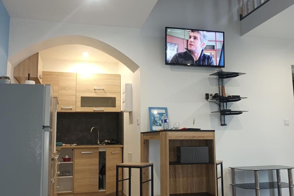 Appartement Loft Entier, Calme, Fibre Et Wifi à Saint-Quentin  Extérieur photo